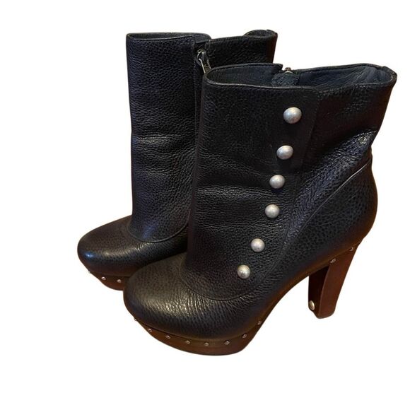 UGG | cosima black leather studded high heel ankle boots 8 - Picture 7 of 15